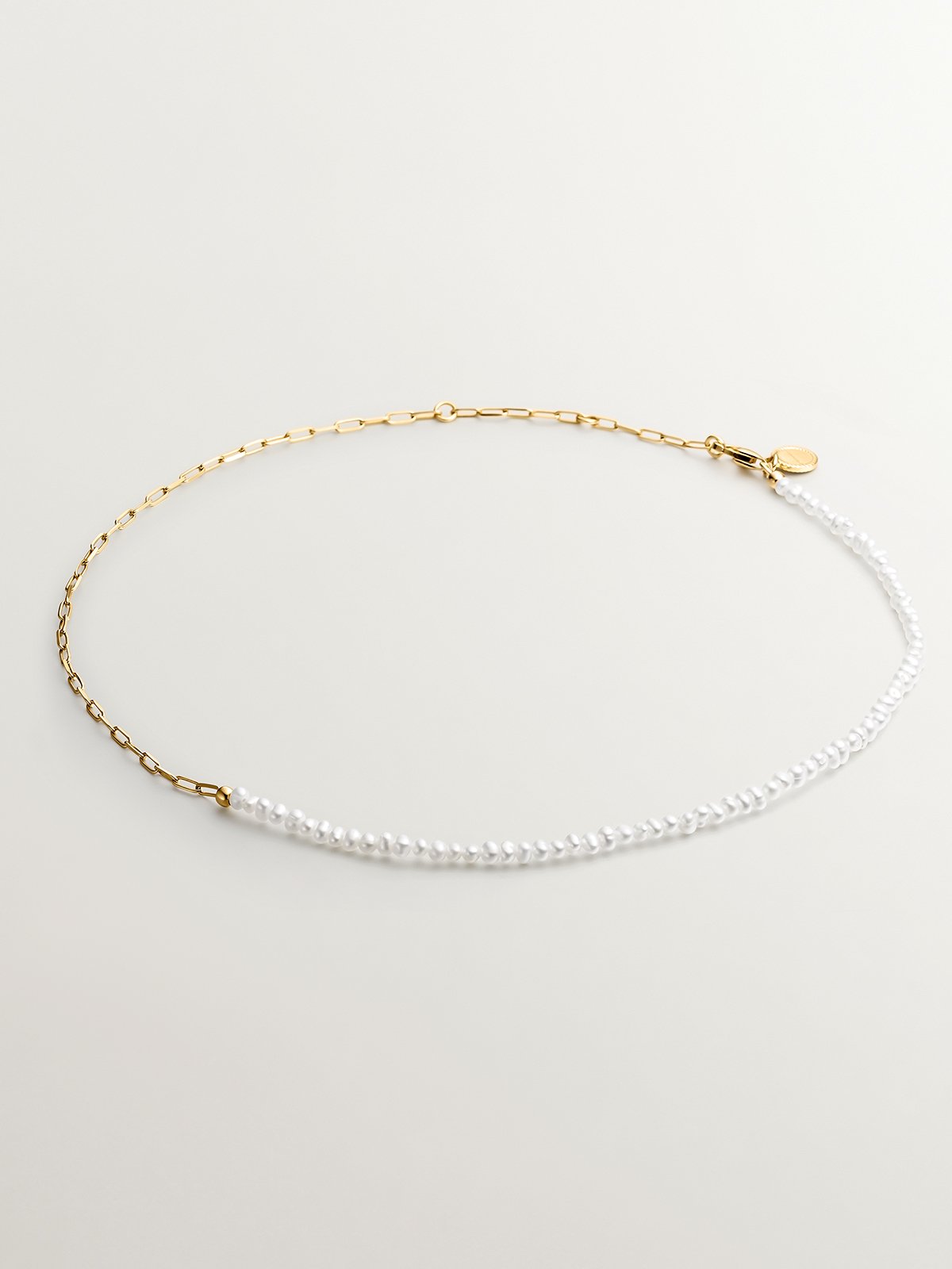 Collar de eslabones de plata 925 bañada en oro amarillo de 18K con perlas