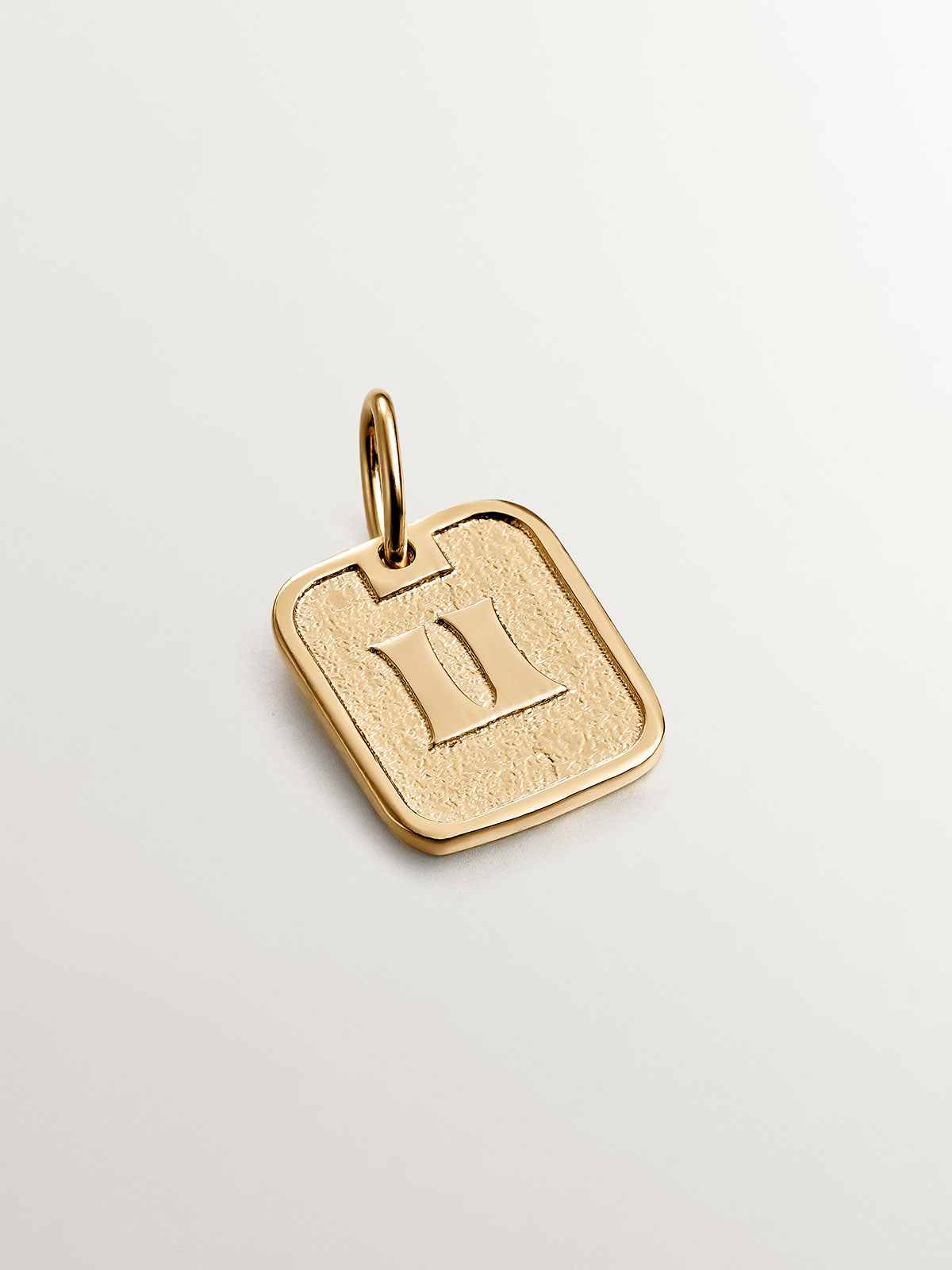 925 silver charm bathed in 18k yellow gold with number 2