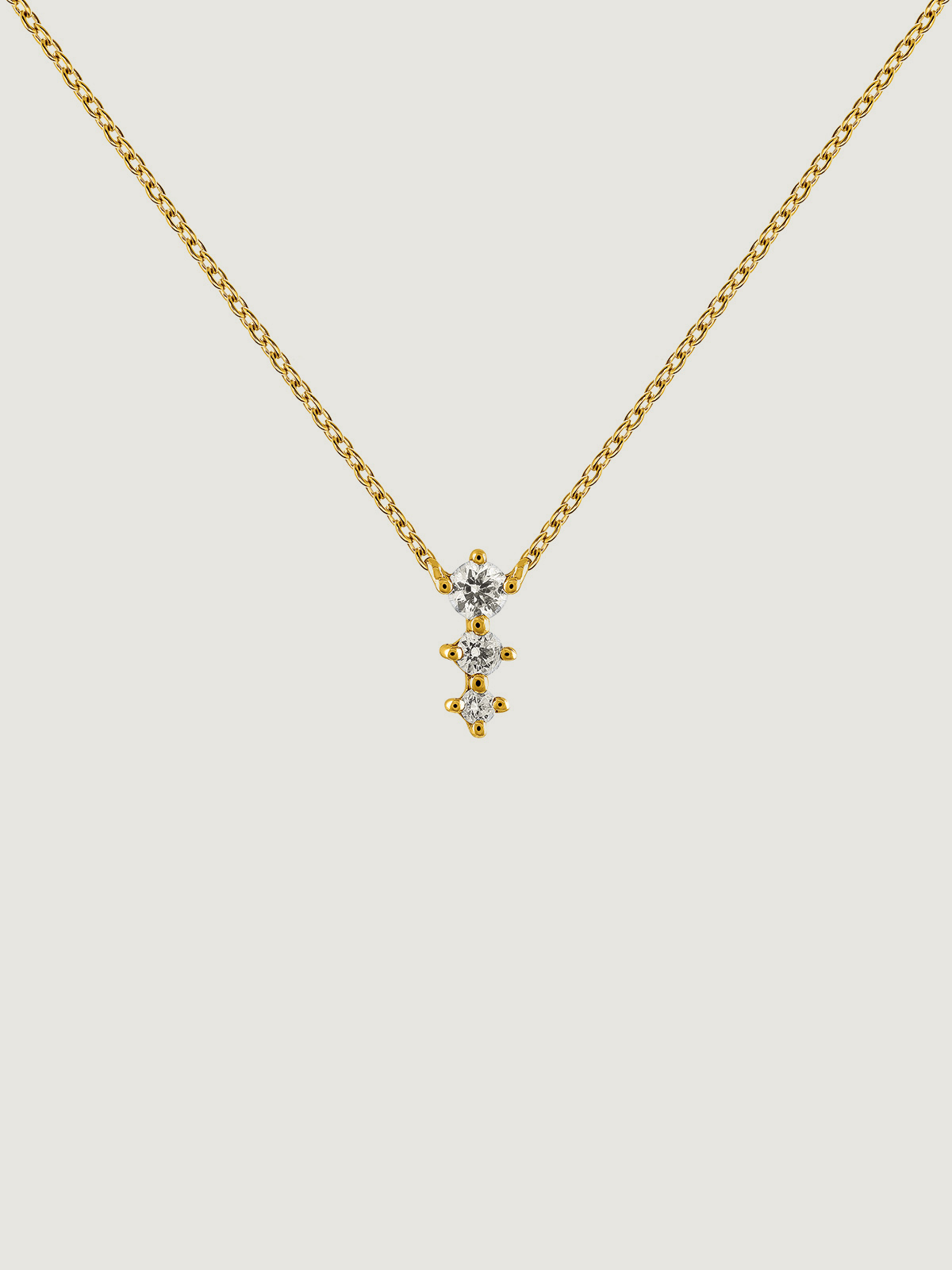 18K yellow gold pendant with triple diamond.