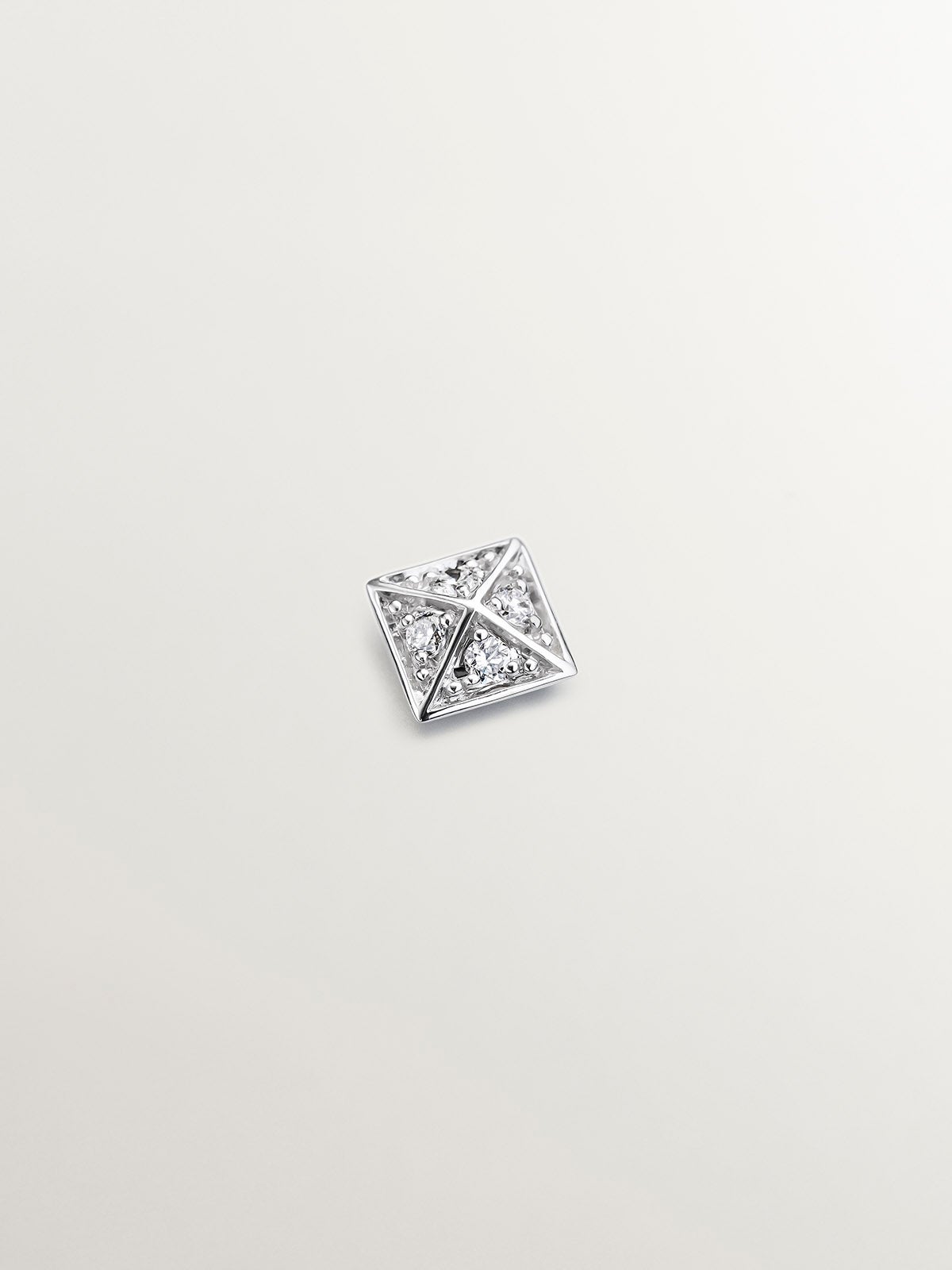 Pendiente individual cuadrado de oro blanco de 18K con diamantes