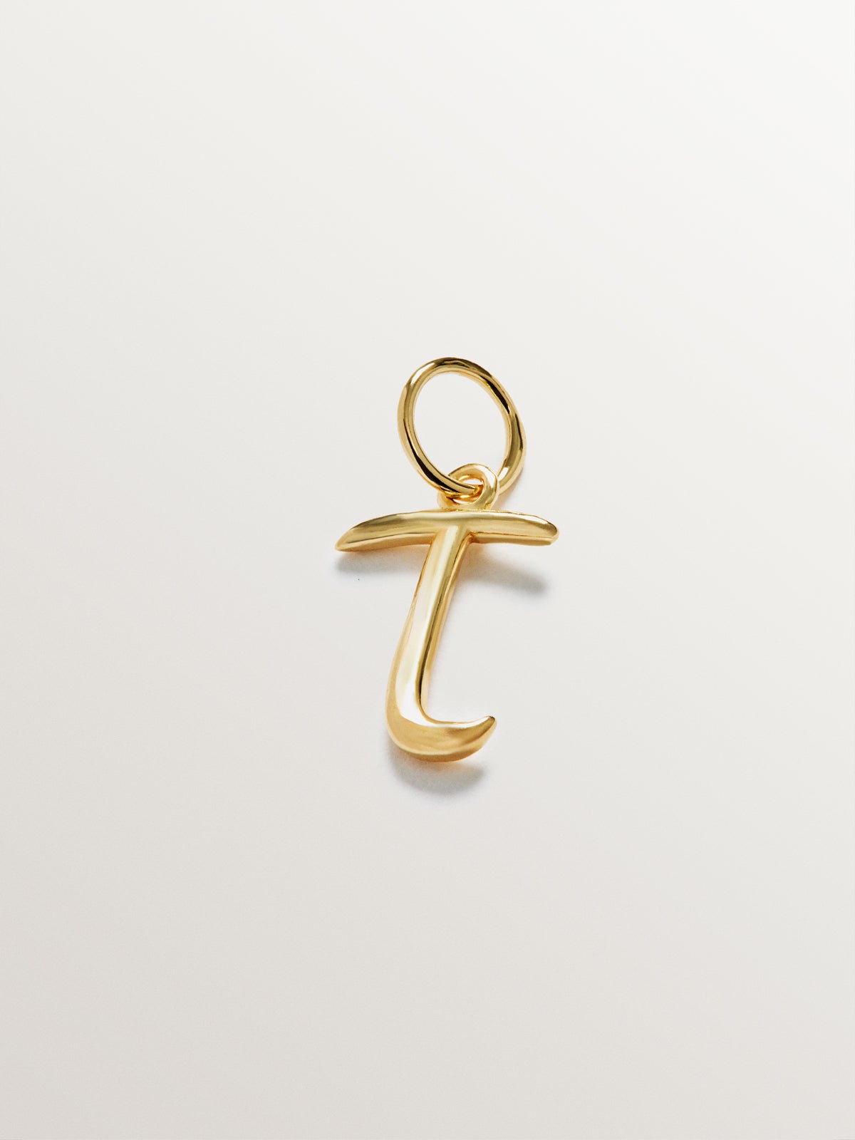 Charm en argent 925 plaqué en or jaune 18K avec l'initiale T