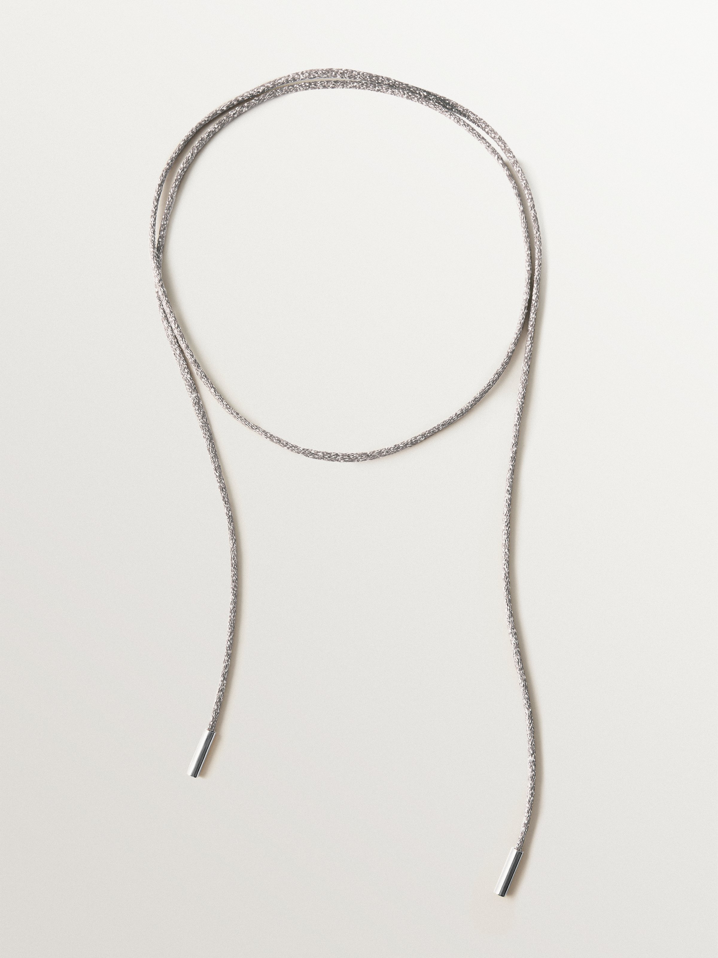 Cordel gris con acabados en plata 925