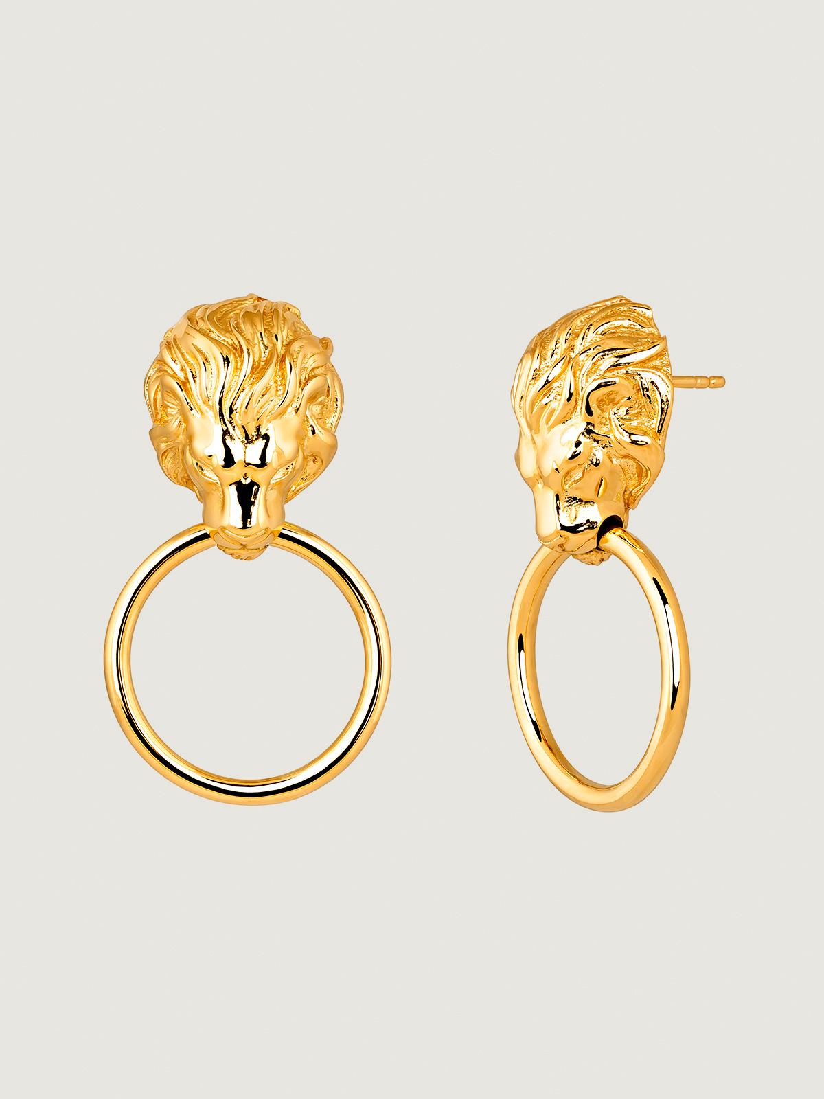 Pendientes de plata 925 bañada en oro amarillo de 18K con aro y cabeza de león