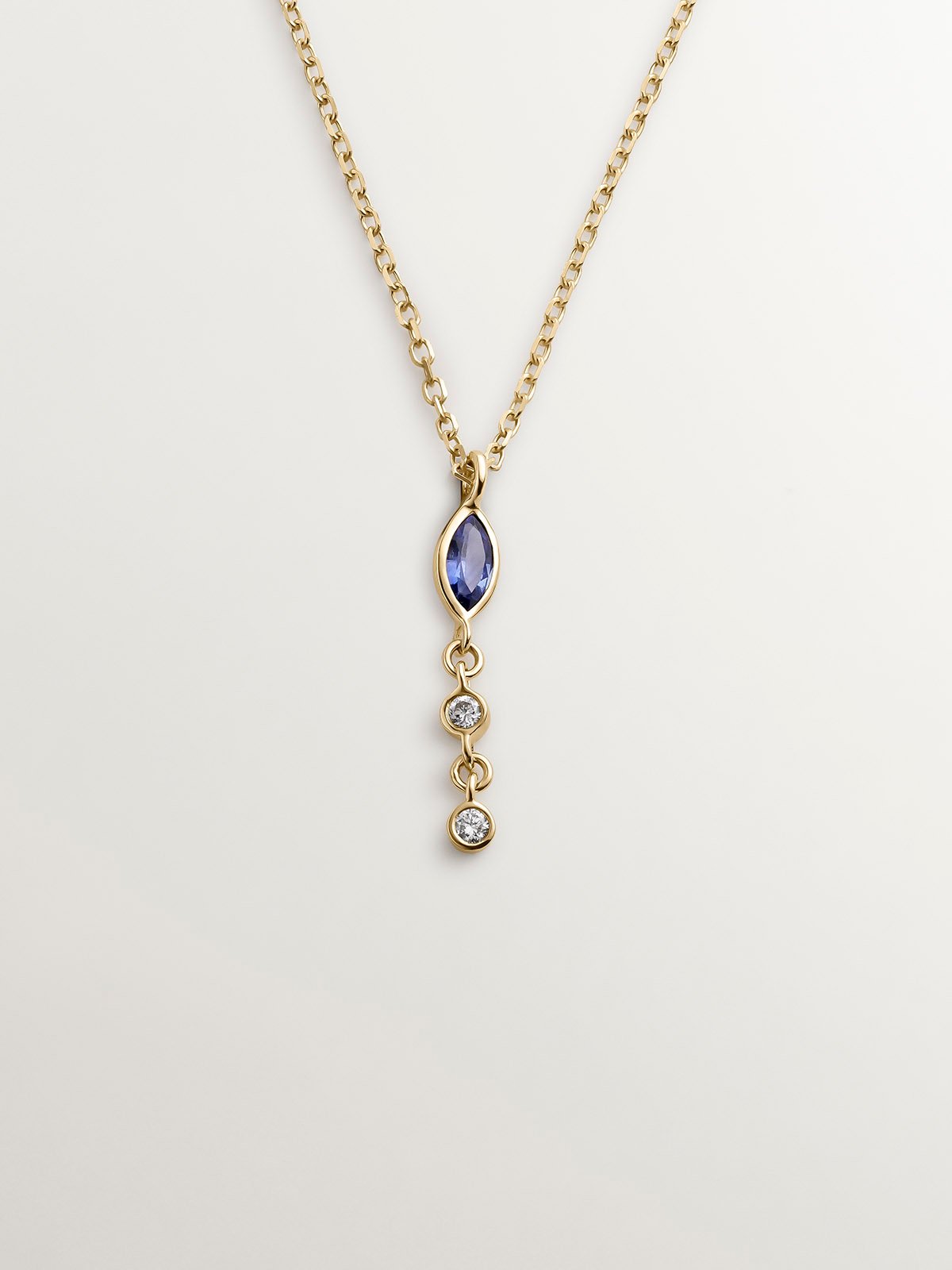 9K Yellow Gold Pendant with Blue Sapphire and Diamonds