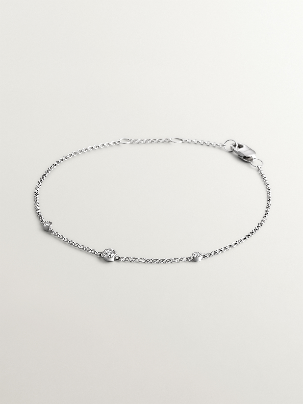18K white gold bracelet with 0.097 cts diamonds