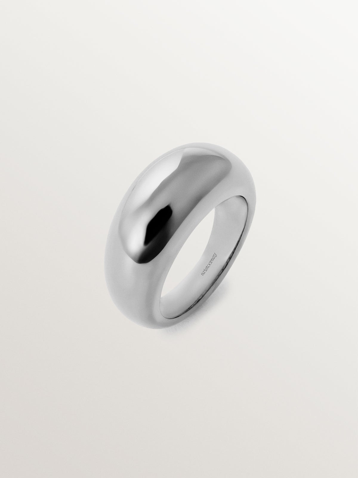 Anillo abombado de plata 925